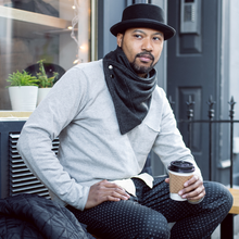 Load image into Gallery viewer, Kynsho Scarf / Cowl - Black