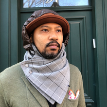 Load image into Gallery viewer, Kynsho Hoodie Scarf - Grey